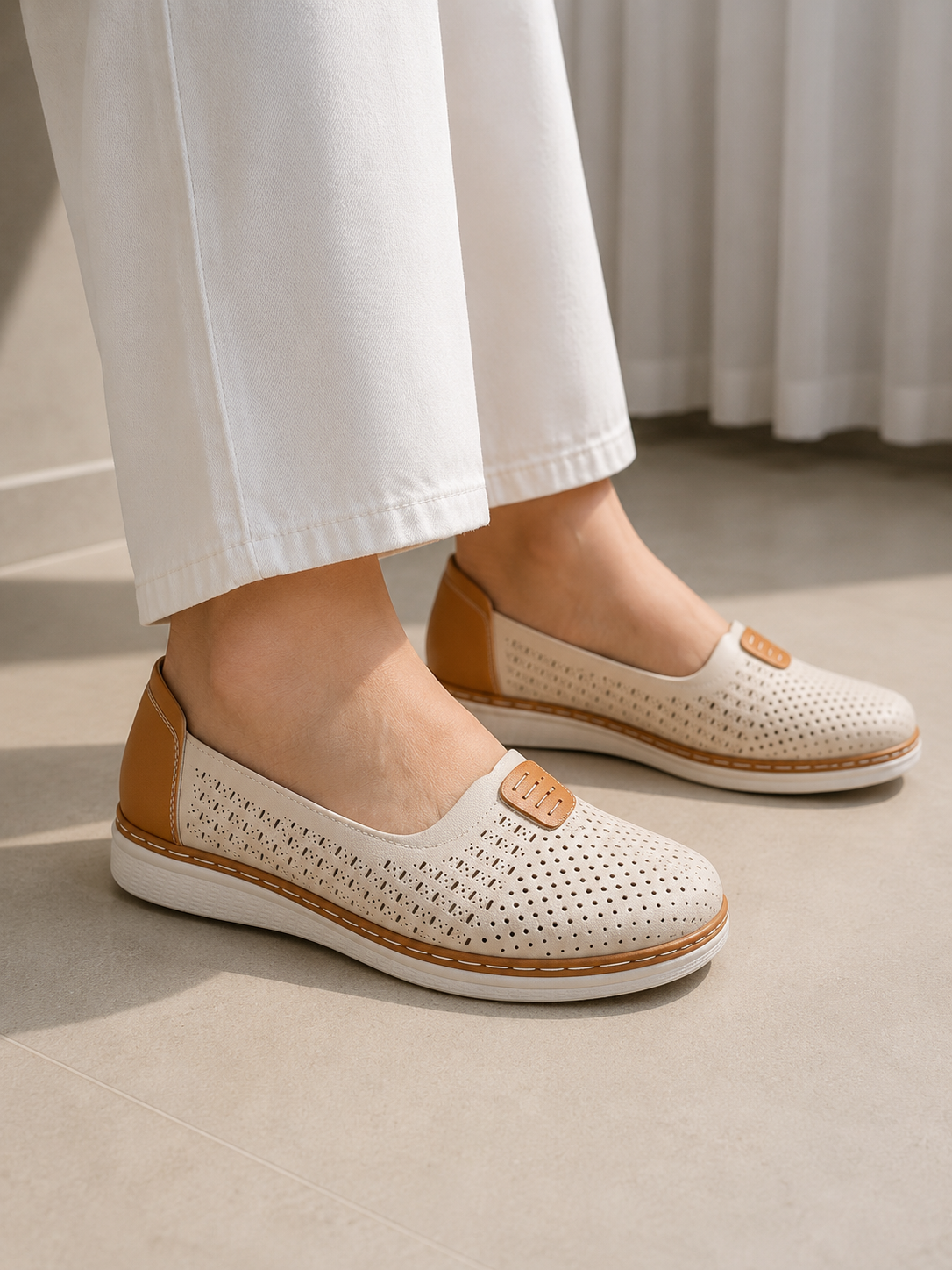 SAPATO BEGE CAMEL