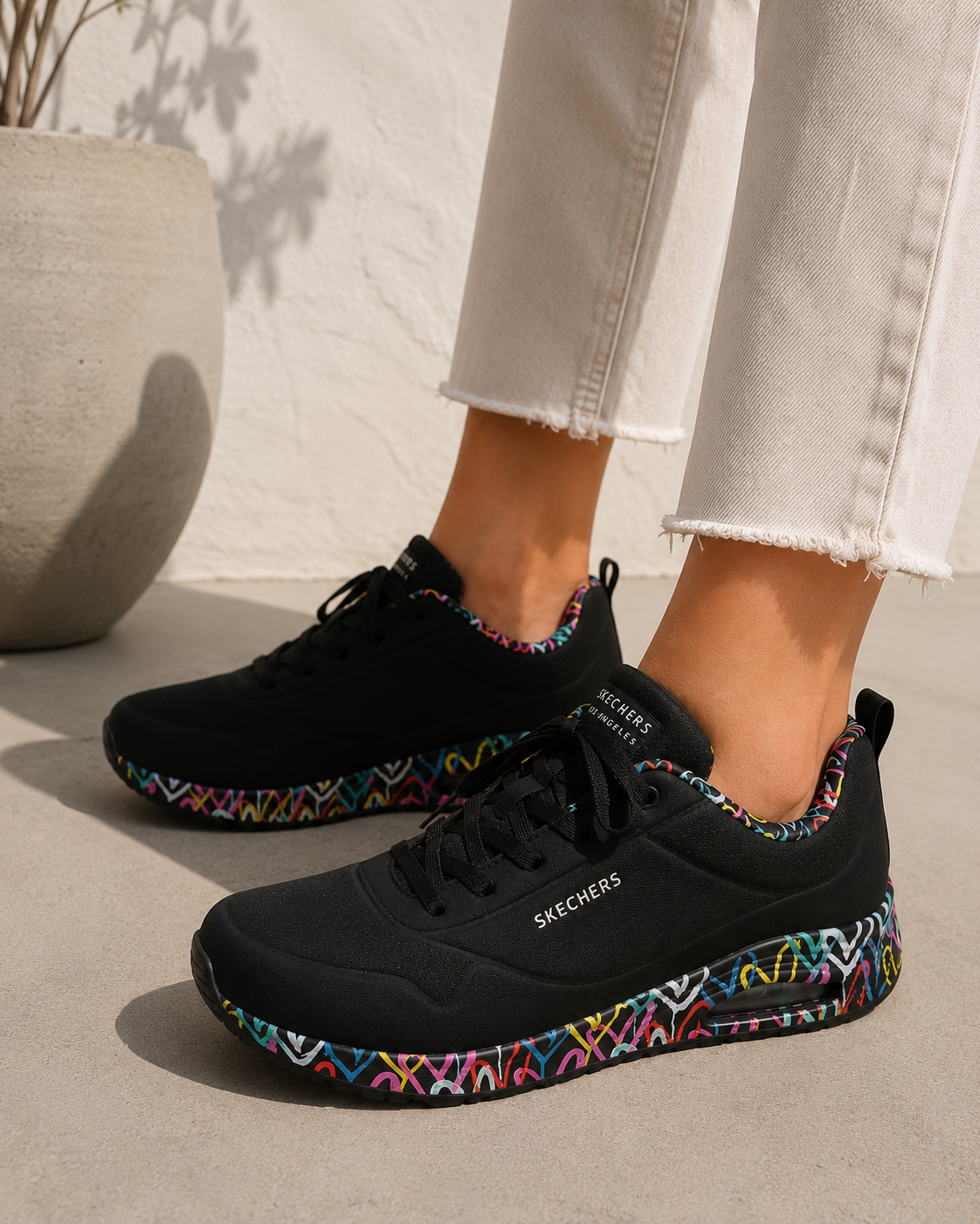 Skechers Coração Preto