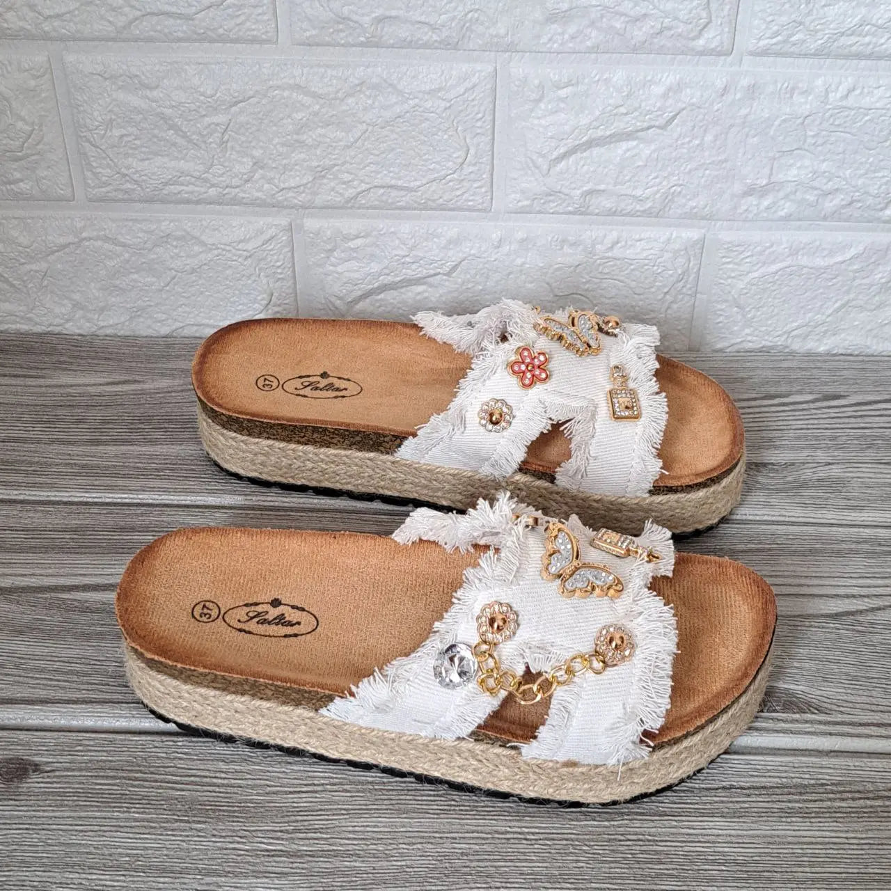 Chinelo Branco Mel Sapataria